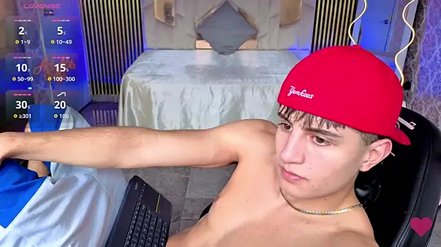 Kyler_tay's Live XXX Chat
