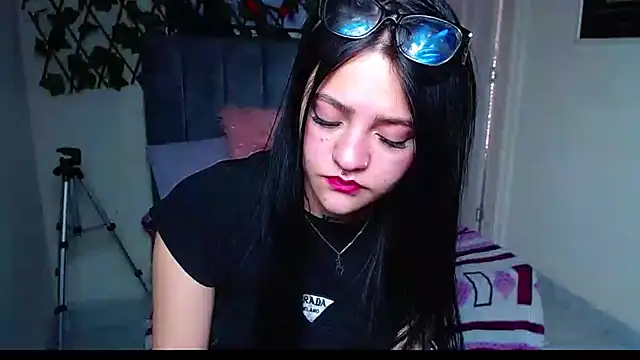 Violettasquirt 라이브 XXX 채팅
