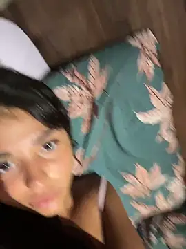 Show de SilkyMira na webcam