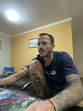 Živý XXX chat MeladoDiMel