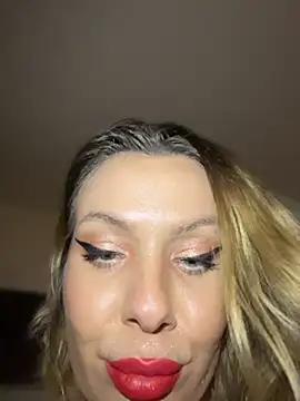 Živý XXX chat KrisKkiki