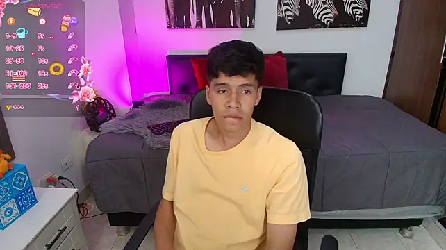 Jacob5_ Live XXX Chat
