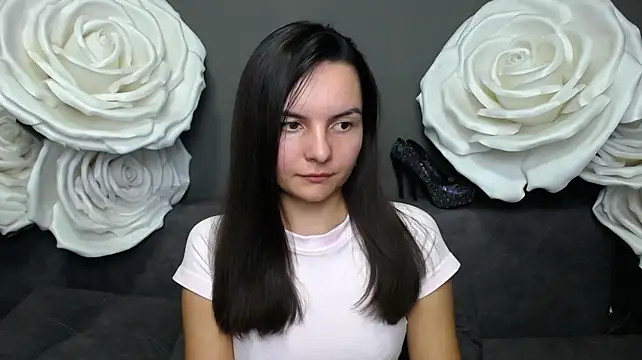 JasmineAshaのライブXXXチャット