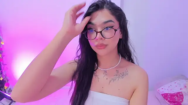 RoseCassie: онлайн-секс-чат