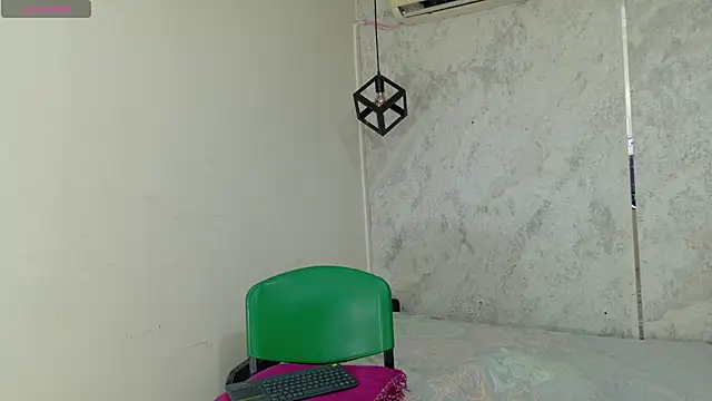 Chat +18 de manuu_0_ ao vivo