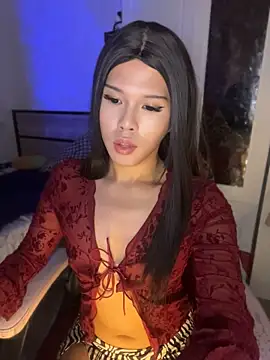 Онлайн чат XXX Plaxxxtique