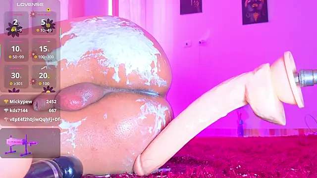 Azul__poppi_ XXX чат на живо