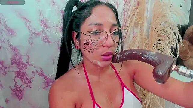 sweetyblowjob19_'s Live XXX Chat