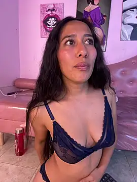 Amelia_Rivas' Live XXX Chat