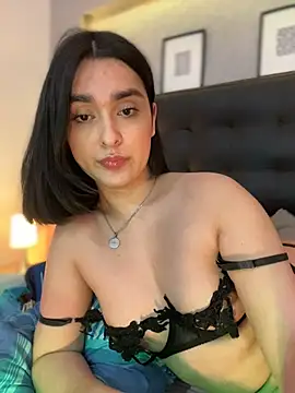 Chat +18 de MiahWindsor ao vivo