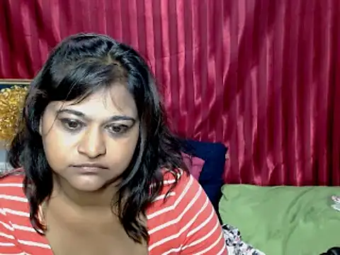 XXX chat uživo modela indian_glitter