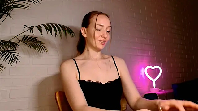 WhitePrincessLuna Adlı Modelin Canlı XXX Sohbeti