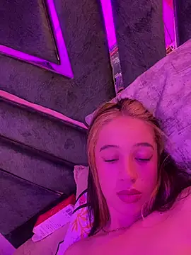 Chat XXX en directo de aly_16