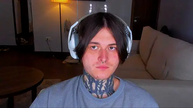 _torfin_ Chat XXX in diretta