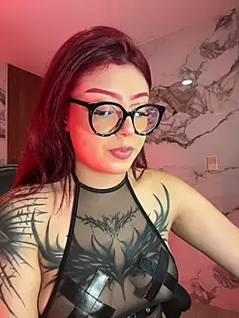 צ'אט XXX בשידור חי של Red_Bunny_v