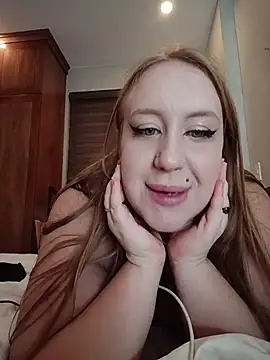 ElonaFox – Live XXX-chat