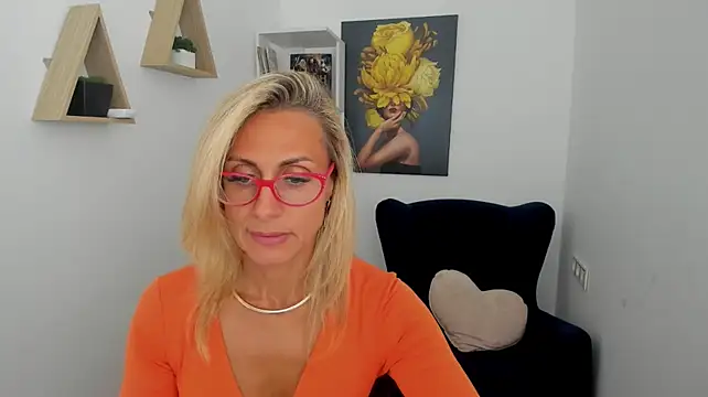 MuseOfStage Chat XXX in diretta