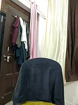 darinda2529 Pertunjukan Webcam