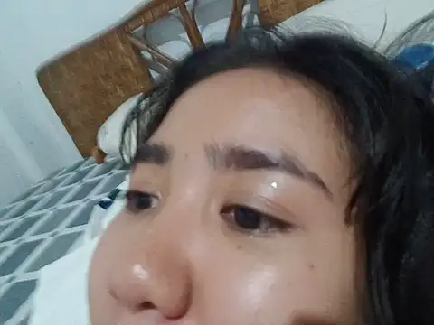 babeilov Adlı Modelin Canlı XXX Sohbeti