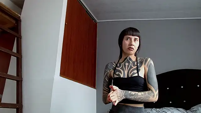 Chat XXX en directo de Emilia_1995