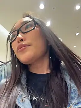 trytomakememoam Chat XXX live