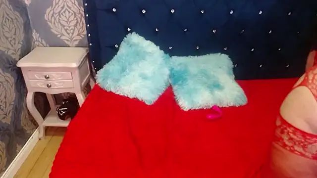 Sofiacowperx Chat XXX in diretta