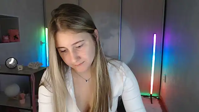 Chat +18 de Milka_kamila ao vivo