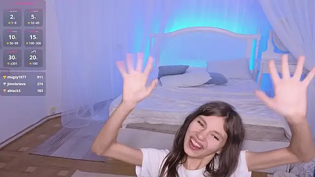Little__Lunaa Chat XXX in diretta