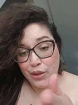 DEUSA_VAL_BBW Adlı Modelin Canlı XXX Sohbeti