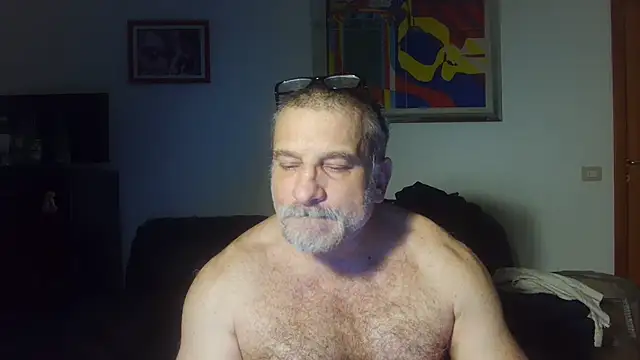 Mauro7788 Show in webcam