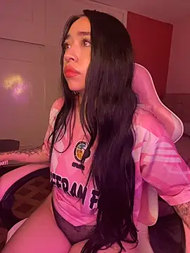 Živý XXX chat NoirDoll_