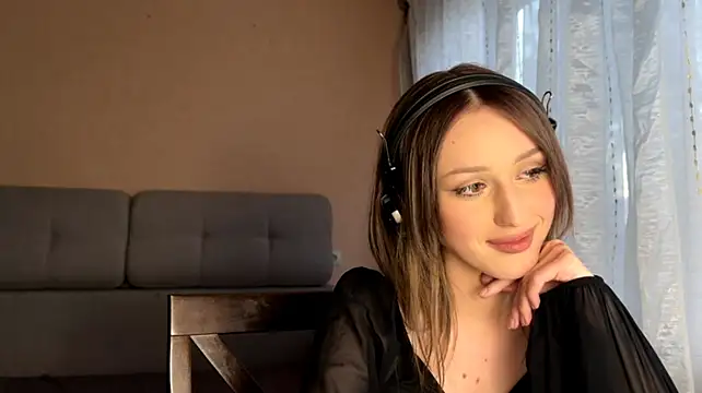 ShannanWohlers Chat XXX in diretta