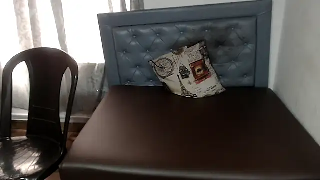 sarah_aguilar Adlı Modelin Canlı XXX Sohbeti