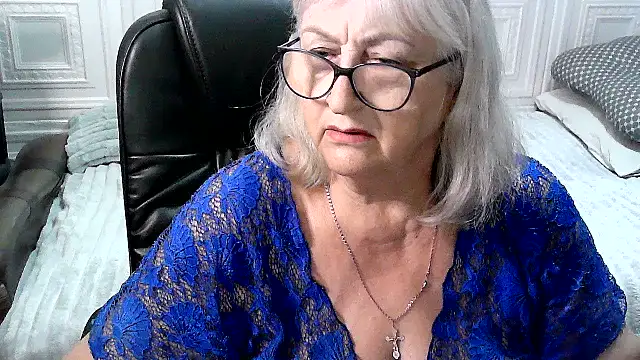 XXX chat uživo modela LolkaAlyss
