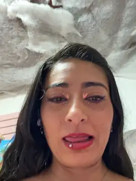 IsabellaMariet's Live XXX Chat