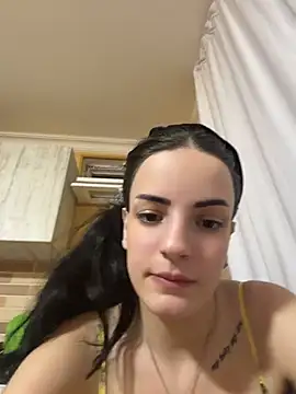 Chat +18 de RoseRowley ao vivo