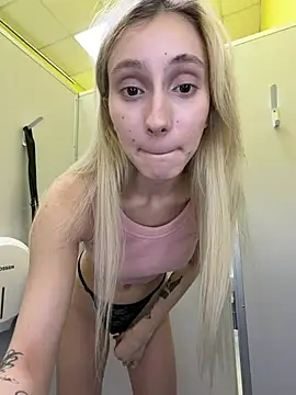Pink_Kiss Live XXX-Chat