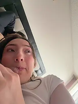 XXX chat uživo modela Valery_Salmons