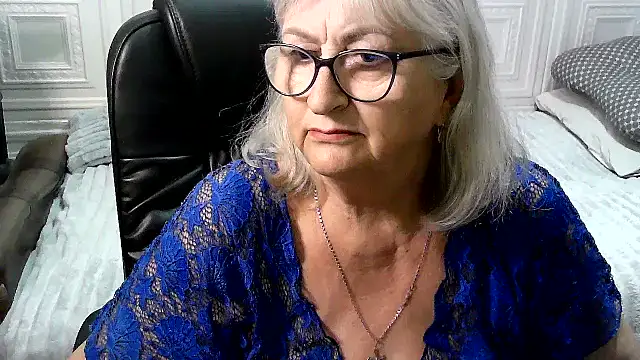 Chat +18 de LolkaAlyss ao vivo