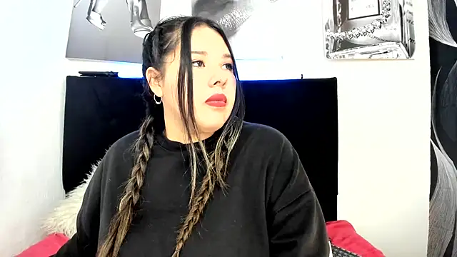 Chat +18 de LinaBrowm ao vivo