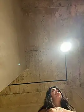 SilkyMira's Live XXX Chat