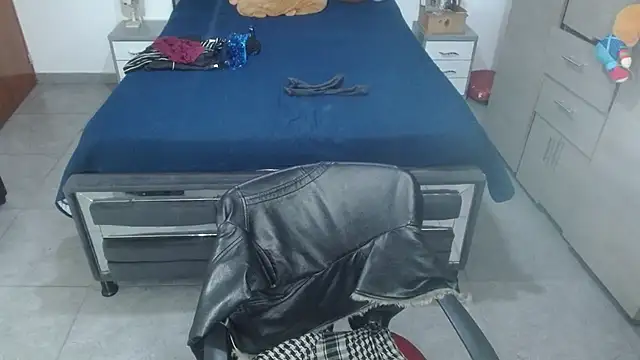 samantha_shines Adlı Modelin Canlı XXX Sohbeti