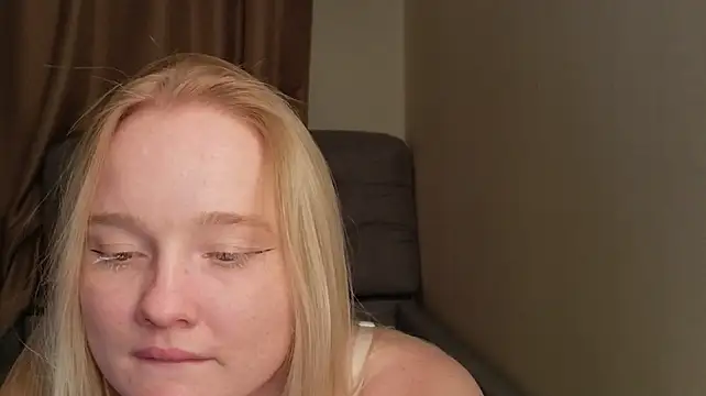 Czat XXX na żywo – Shawty_Mia