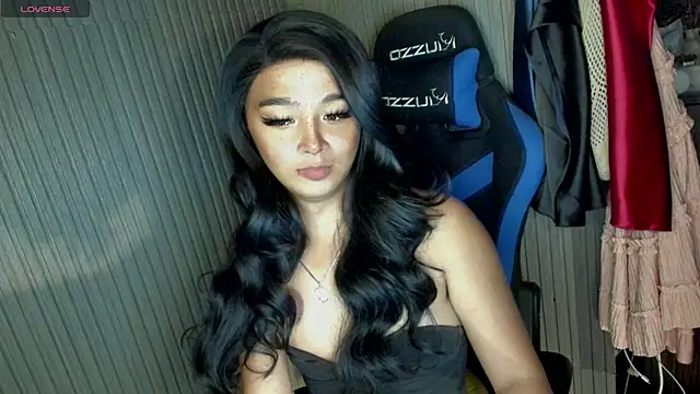 Chat +18 de TrinityFucksYou ao vivo