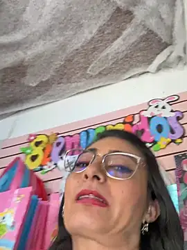 IsabellaMariet Chat XXX in diretta