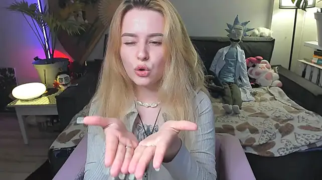 Alexa_Pirs Adlı Modelin Canlı XXX Sohbeti