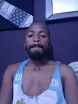 Chatroom XXX en direct de AngelBator