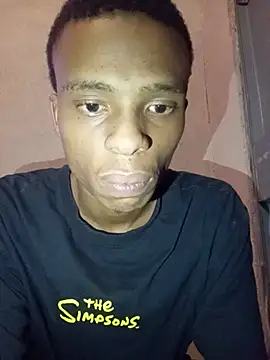SexyCaramelDude23 Show in webcam