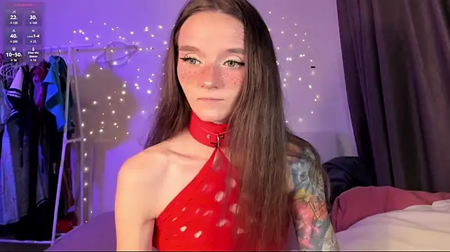 HottieEVER Adlı Modelin Canlı XXX Sohbeti