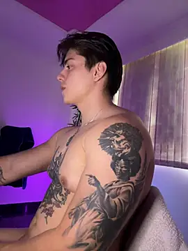 Giordano_Russo Chat XXX live